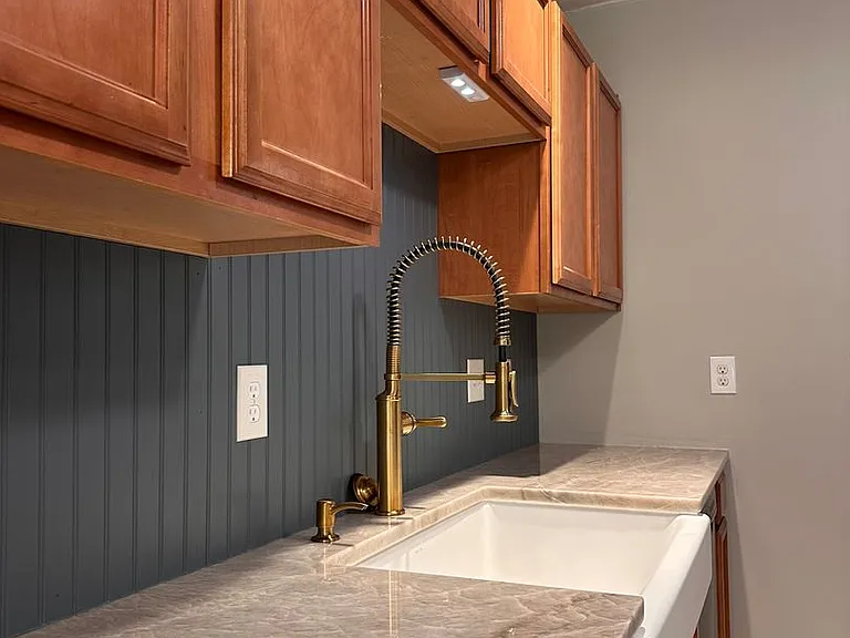 102 Brookhaven Dr — Photo 13