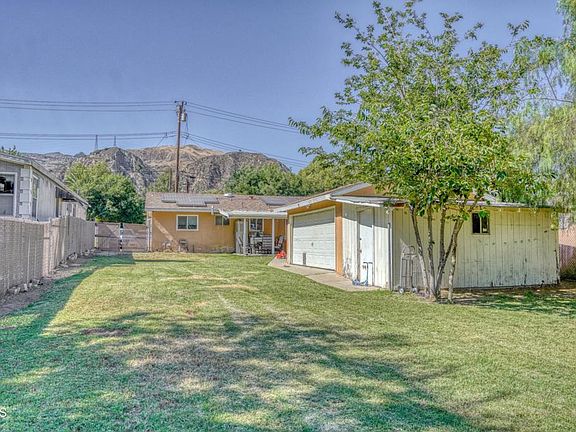 3rd image of 3928 Camulos St