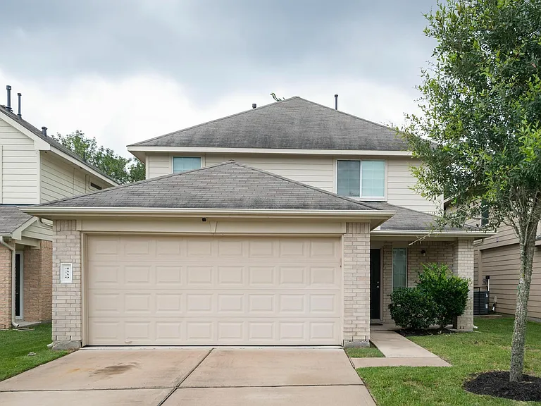 4339 Richmeadow Dr — Photo 1