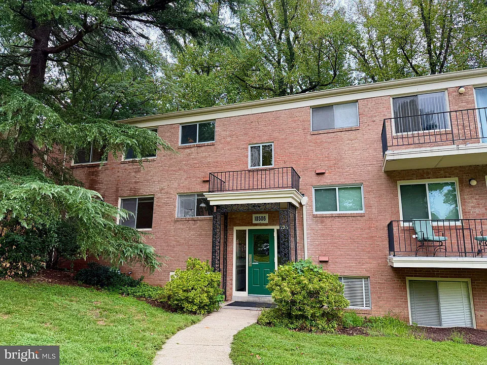 10506 Weymouth St #204