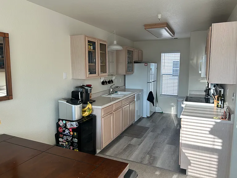 106 Library Ln — Photo 8