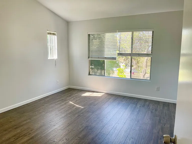 11503 Westview Pkwy — Photo 5