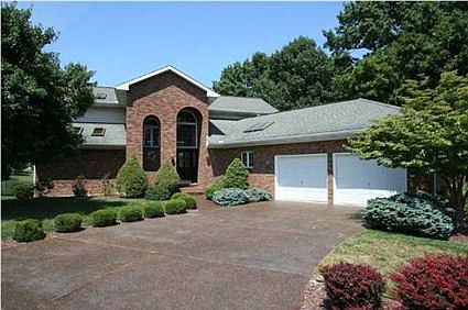 1st image of 6244 Lakewood Ct