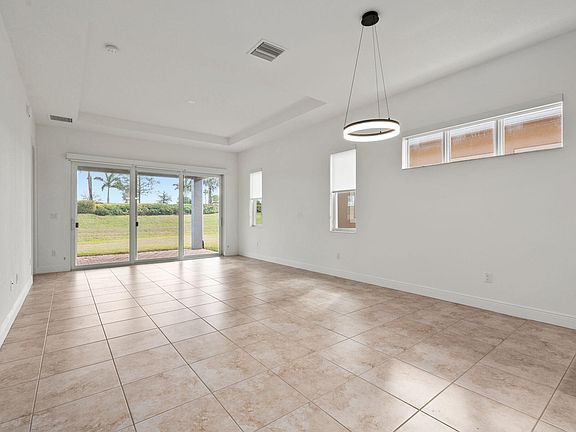 5th image of 9189 SW Pepoli Way