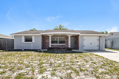 11610 Meadow Dr Photo 1