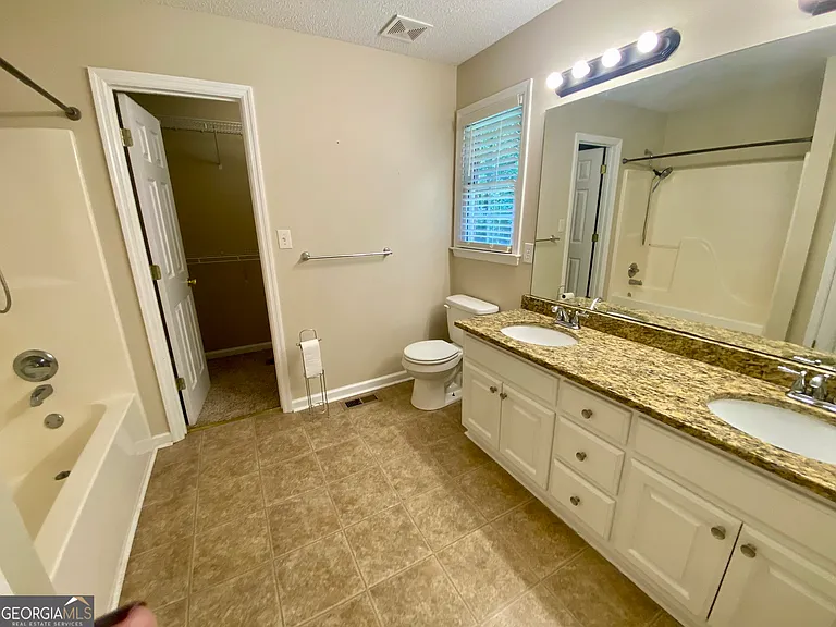 1130 Darlington Station Rd — Photo 32