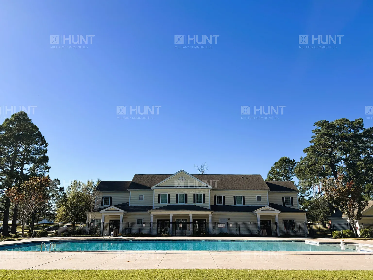 2 bed, 1.5 bath, 950 sqft, $1,400 — Photo 4