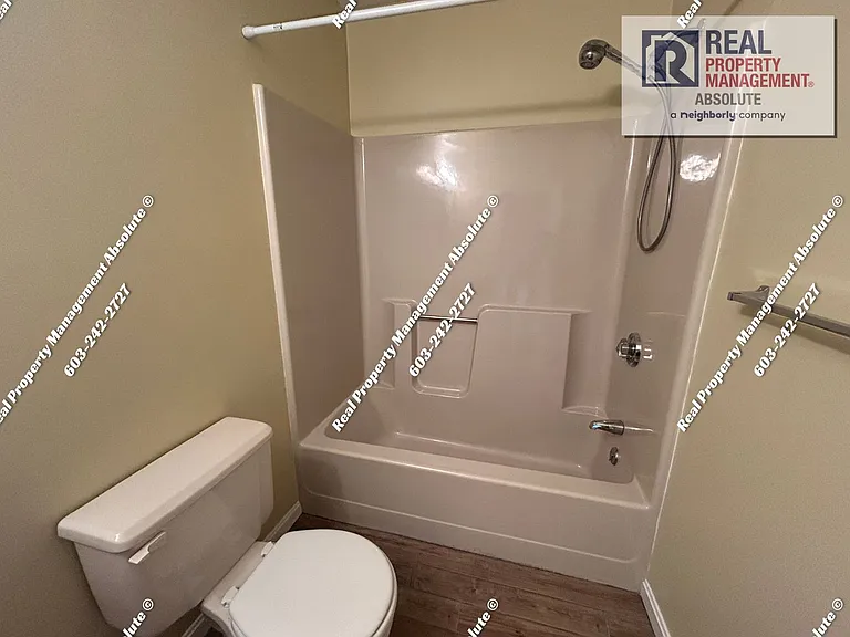 101 Cadogan Way — Photo 10