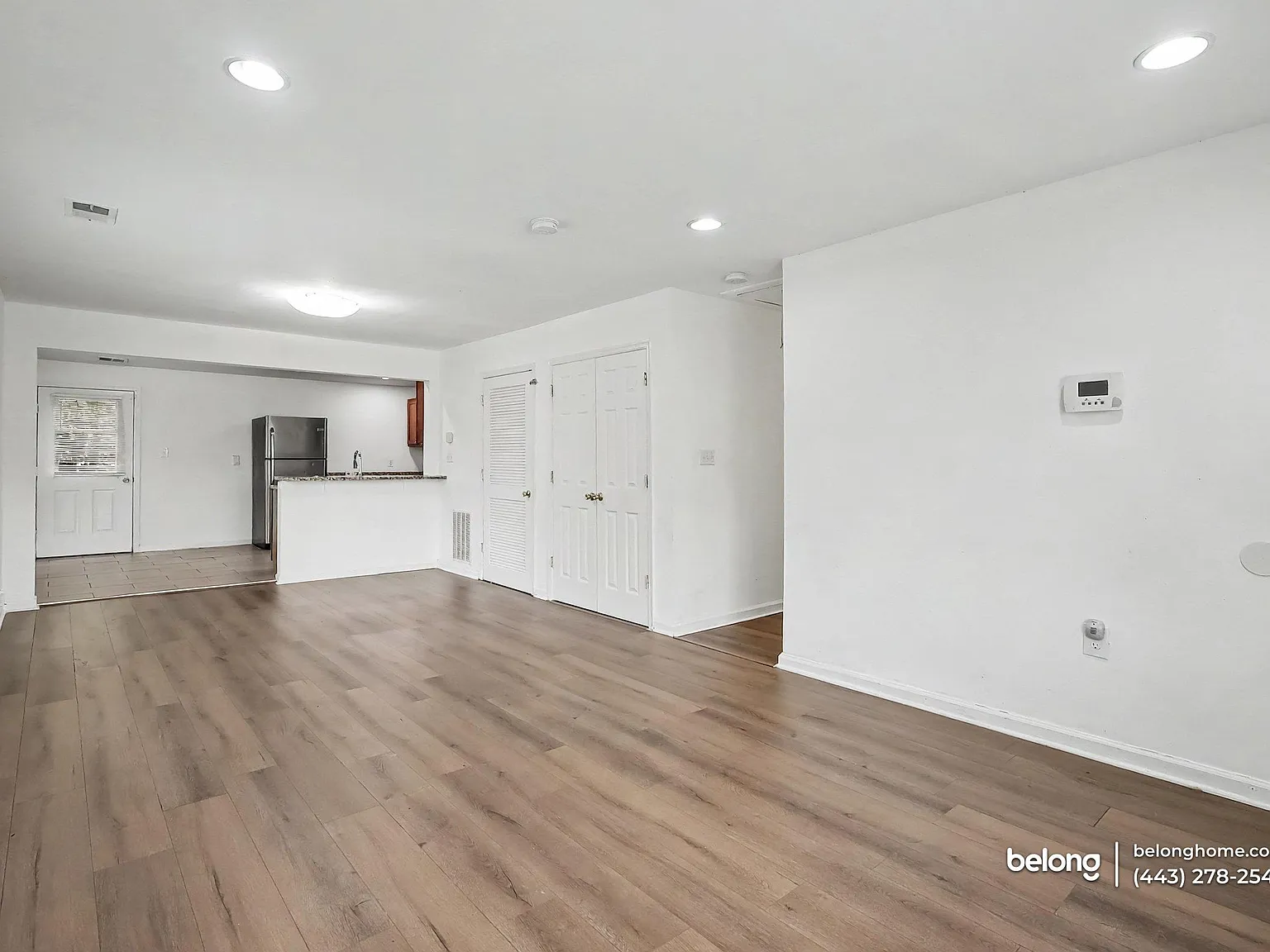 3 bed, 2.0 bath, 1300 sqft, $2,995 — Photo 4