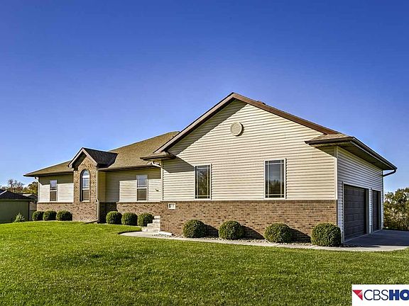 2nd image of 314 Arbor Dr