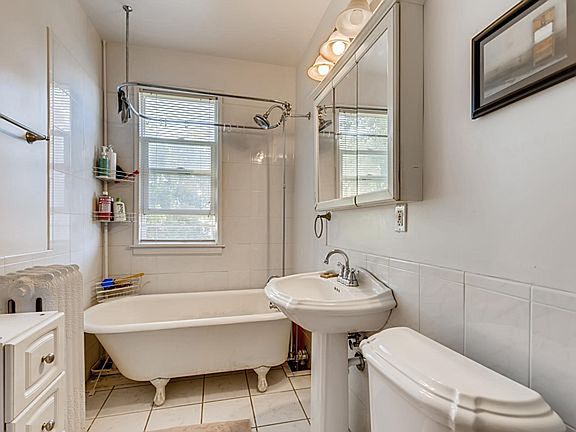2nd image of 815 Logan Ave N #2