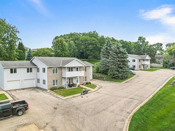 3rd image of 604 S Main St #3B---1B