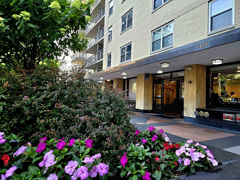 6600 Boulevard East #23C — Photo 26