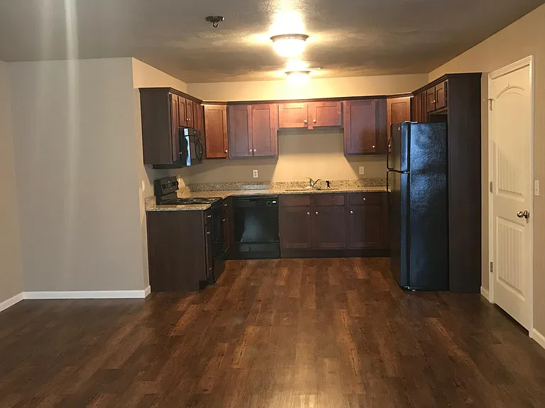 3188 W Sexton St — Photo 3