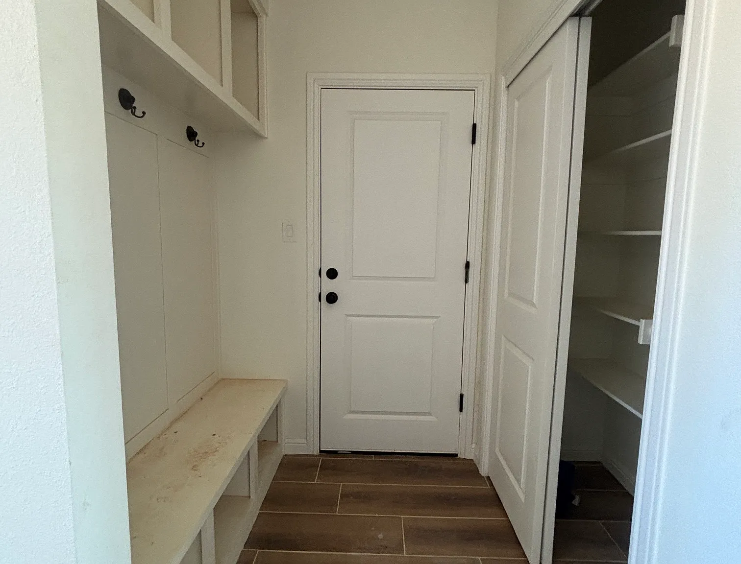 3 bed, 2.5 bath, 1711 sqft, $2,000 — Photo 4