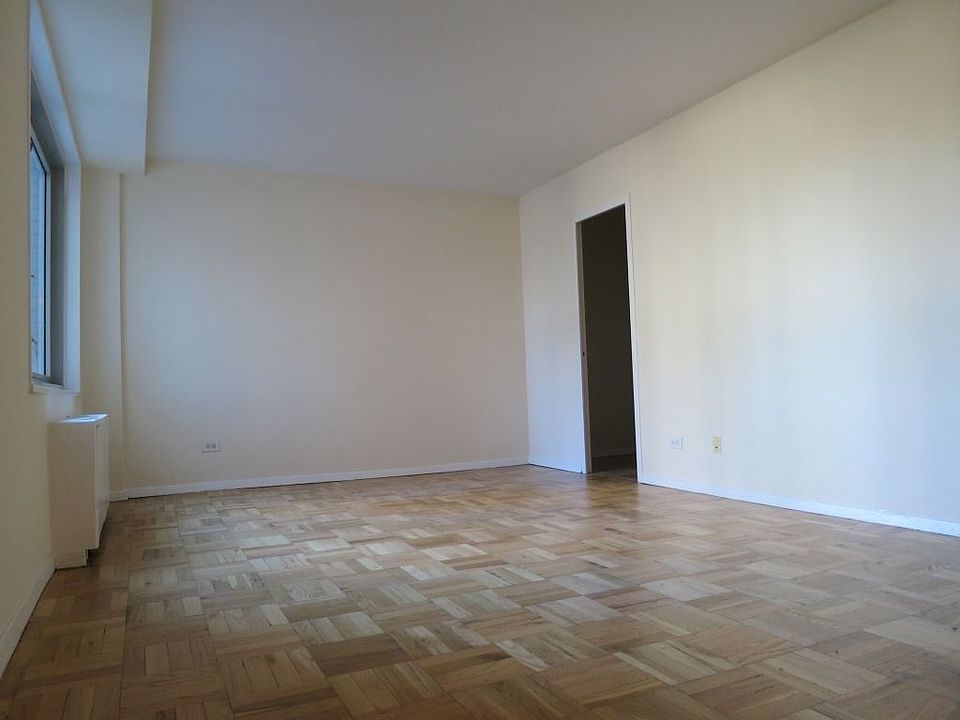 2nd image of 444 E 82nd St APT 10W