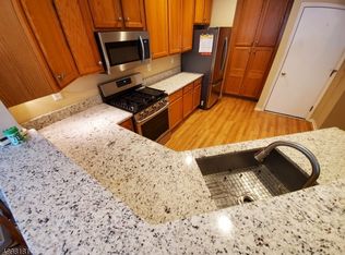 64 Rolling Views Dr #602, Woodland Park, NJ 07424