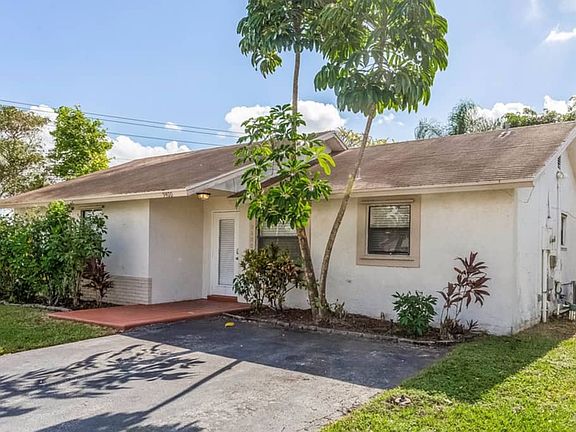 3rd image of 9400 NW 45th Pl