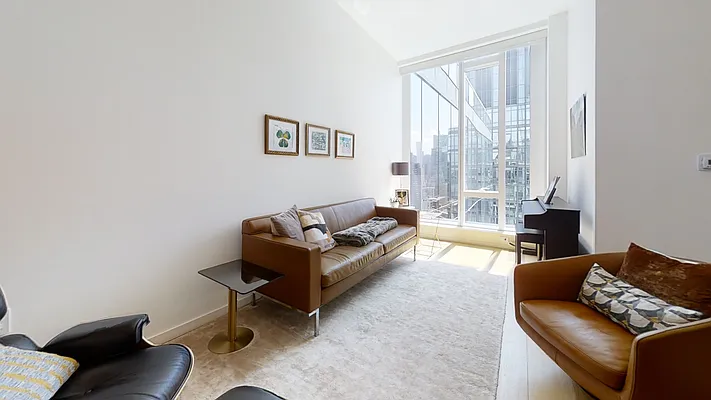 Rented by Nest Seekers International | media 45