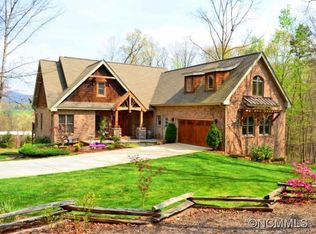 35 Shadow Brook Dr, Candler, NC 28715