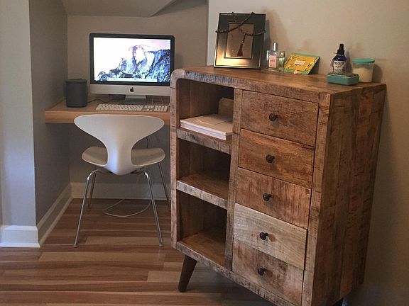 Desk nook in bedroom #1