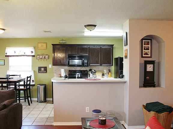 4th image of 4307 Indigo Dr