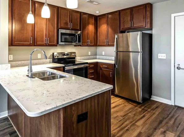 Midtown Crossing Apartments