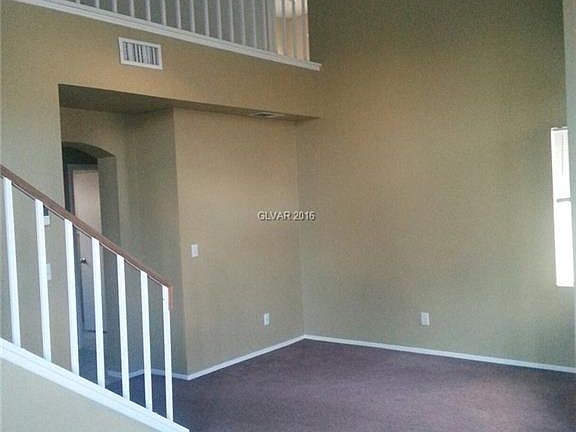 3rd image of 619 Livengood Dr