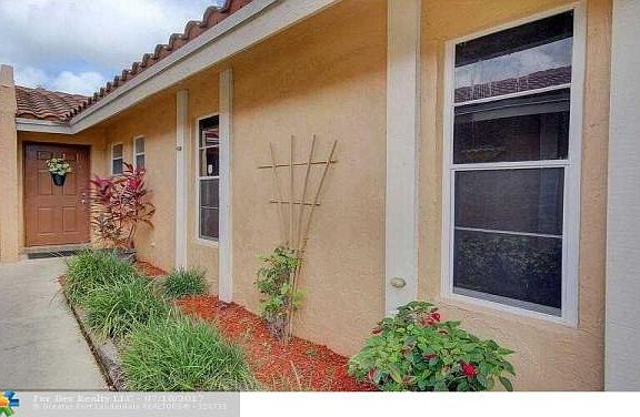 Home For Sale In Coral Springs