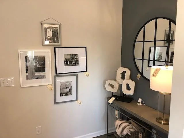 3805 Davis Cir — Photo 4