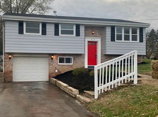 612 Dressel Rd, Allison Park, PA 15101