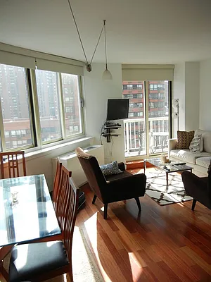 Rented by Fortress Realty Inc. | media 32