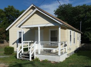 219 Bend Farm Rd, Fredericksburg, VA 22408