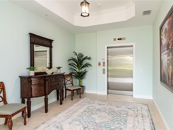 2nd image of 1442 Borghese LN #9-201