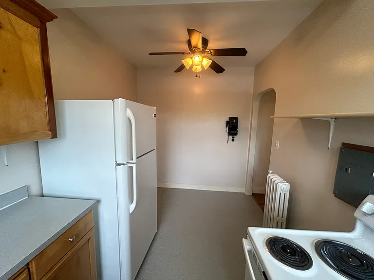 1530 NE 10th Ave #301 — Photo 9