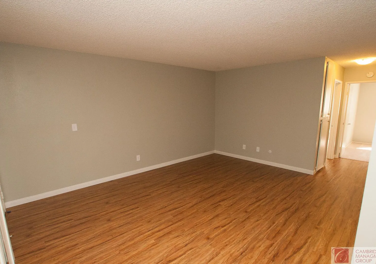 Lexington Gardens — Photo 4