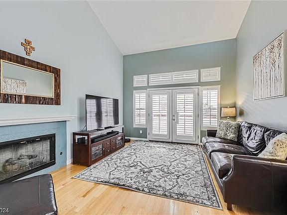 4th image of 2283 Van Gogh Dr
