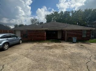 209 S Beverly St, Crowley, TX 76036