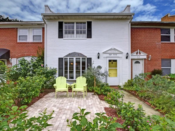 820 Dahlia Ln, Vero Beach, FL 32963
