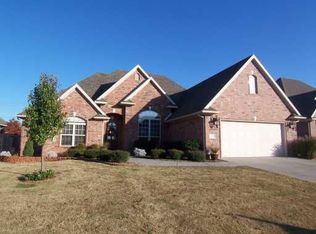 5503 Braebourne Rd, Rogers, AR 72758