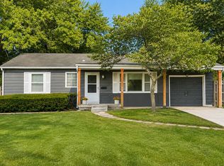 7236 Maple St, Overland Park, KS 66204