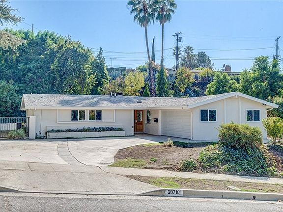 2nd image of 20710 Burbank Blvd