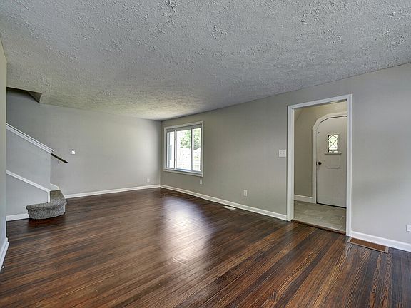 5th image of 1755 E 337th St