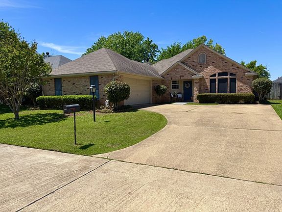 2nd image of 9012 Eureka Ln