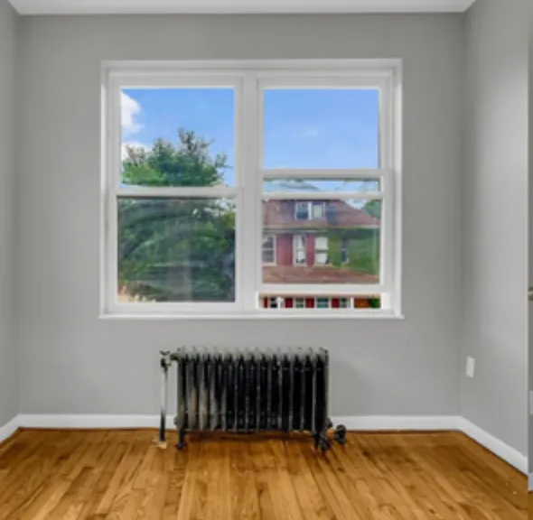 2501 Hurlbut St #1 — Photo 8