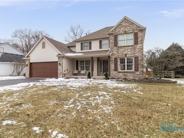 1962 Hunters Run, Holland, OH 43528