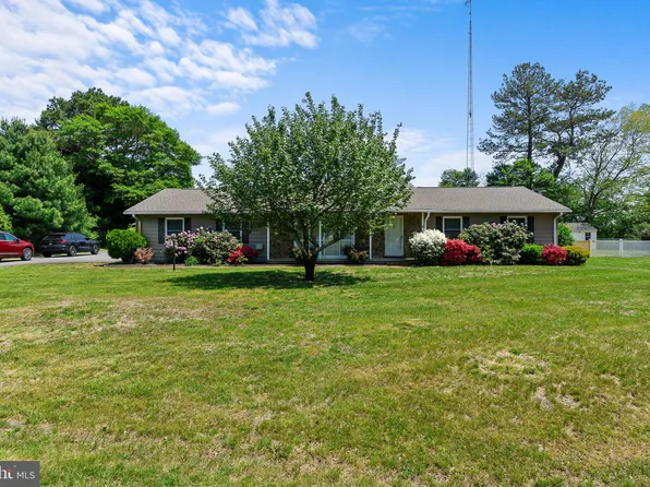 8 Fairway East Dr, Georgetown, DE 19947
