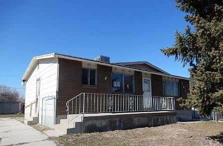 1st image of 3944 S Boot Hill Dr