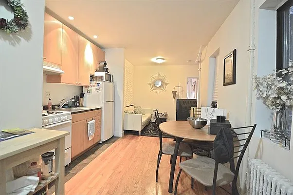 Rented by Maz Group NY | media 12