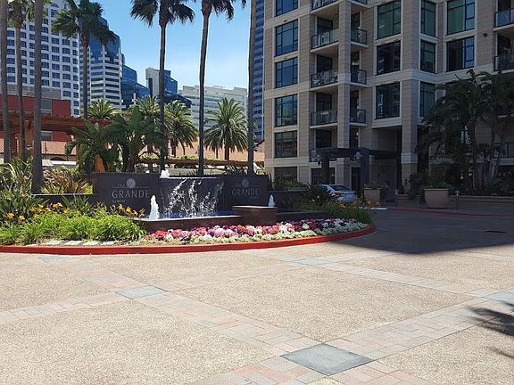 4th image of 1205 Pacific Hwy #3602
